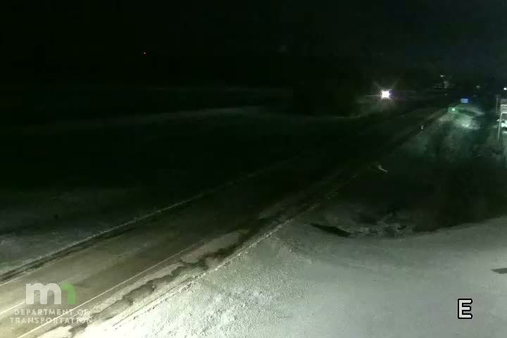 Pine Island: T.H.52 SB @ Main St (MP 72.1)