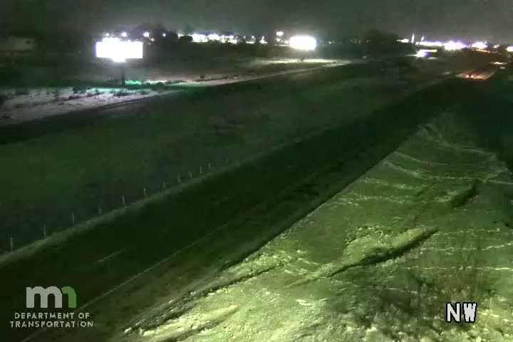 Columbus: I-35E NB S of I-35W