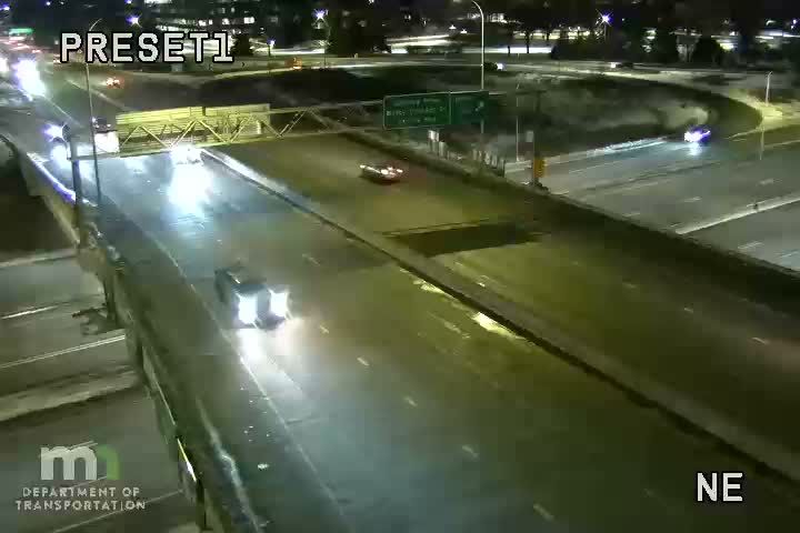 Golden Valley: I-394 EB @ U.S.169 SB