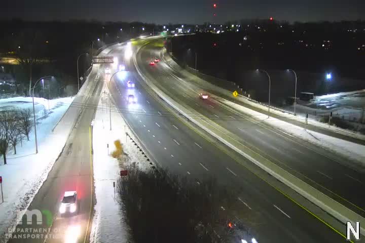 Golden Valley: T.H.100 SB @ Glenwood Ave