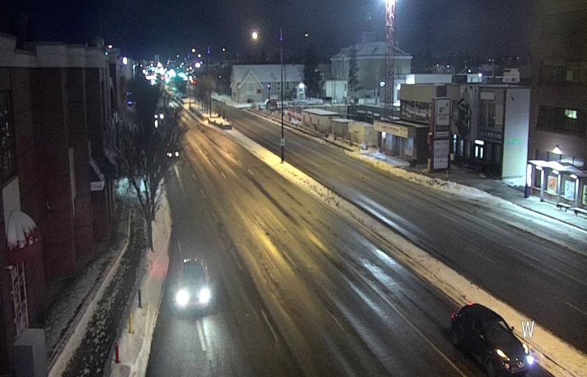 Balmoral: 16 Avenue - Centre Street N