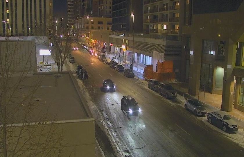 Downtown West End: 5 Avenue - 7 Street SW