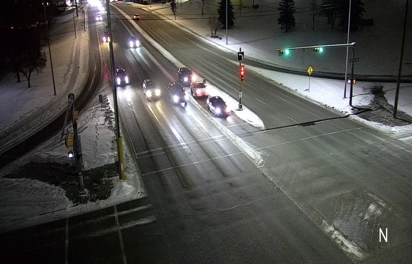 Kingsland: Heritage Drive - Macleod Trail S