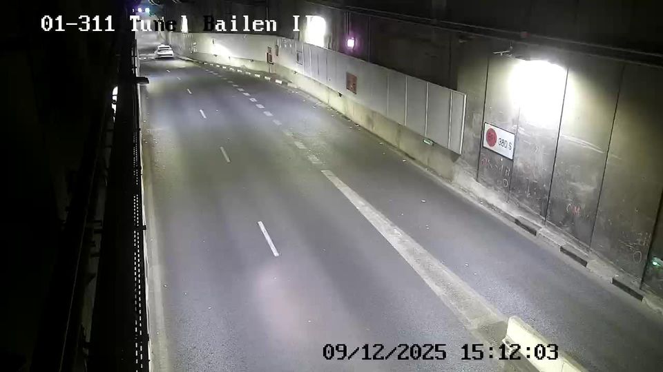 Madrid: Palacio: TUNEL BAILEN II