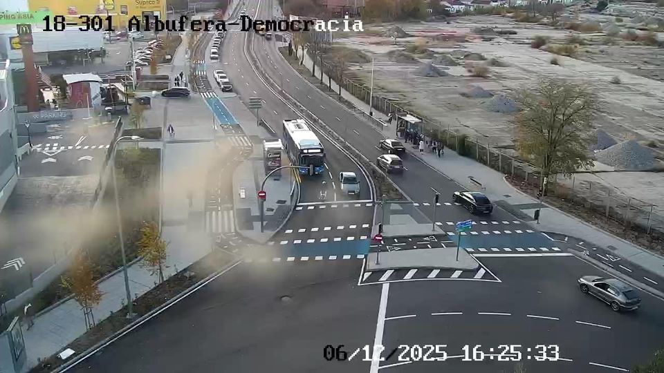 Madrid: Palomeras Sureste: ALBUFERA - DEMOCRACIA