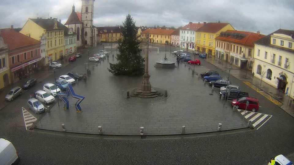 Horazdovice › West