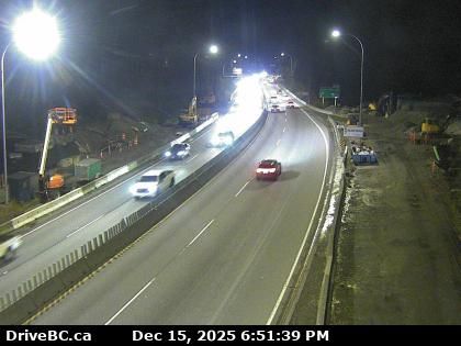 North Vancouver: Cedar Village › West: Highway 1 near the Lynn Valley Road on-ramp, looking west