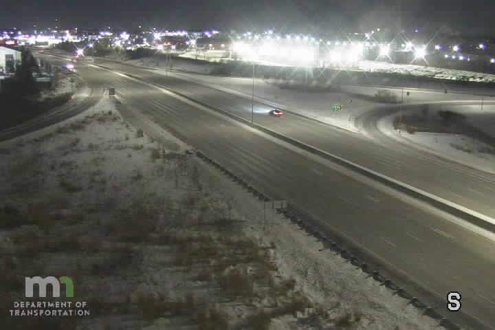 Roseville: I-35W NB @ Co Rd D WB