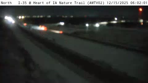 Cambridge: AM - I-35 @ Heart of Iowa Nature Trail (02)