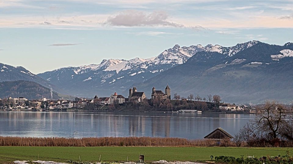 Hombrechtikon › South-east: Rapperswil-Jona