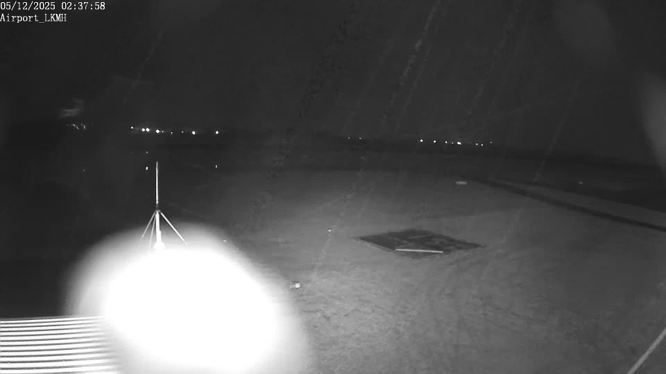 Mnichovo Hradiste: Mnichovo Hradiste Airport