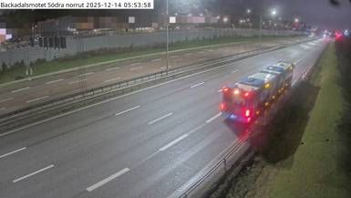 Skalltorp › North-east: Backadalsmotet Södra norrut