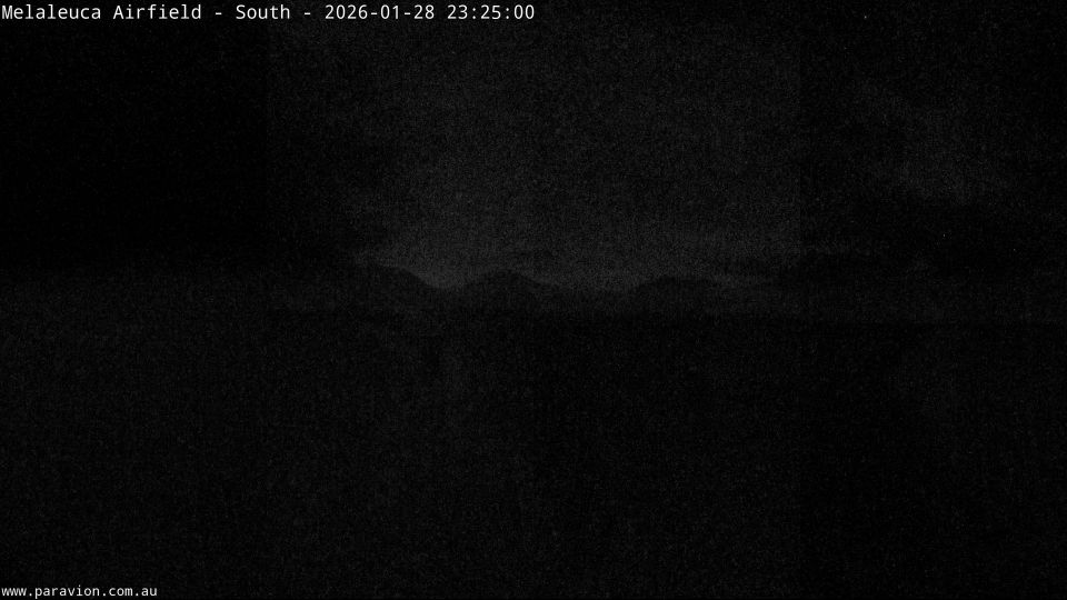 Tasmania › South: Melaleuca Airstrip