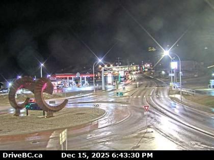 Radium Hot Springs › North-east: Highway 93/95 roundabout at - looking eastbound on Highway 93