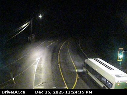 Whistler Resort Municipality: Bayshores › South-west: Highway 99 at Bayshore Drive, looking southbound
