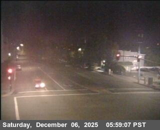 Oakland: Golden Gate › East: T263E - SR-13 : RTE 13 Ashby Ave & Seventh St (East View)