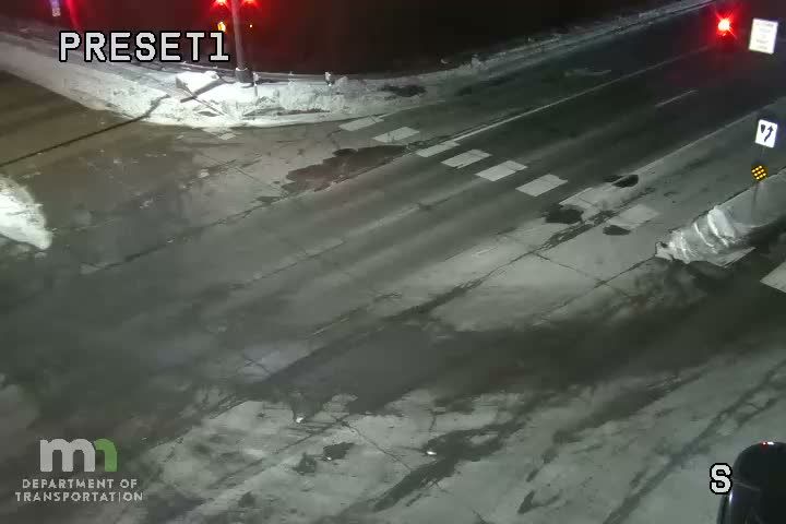 Cottage Park: T.H.61 SB @ White Bear Ave