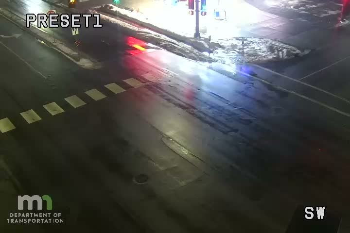 West St. Paul: Robert St NB @ Moreland Ave