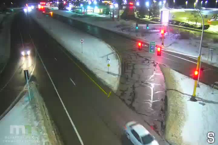 Spring Lake Park: T.H.47 NB @ University Ave