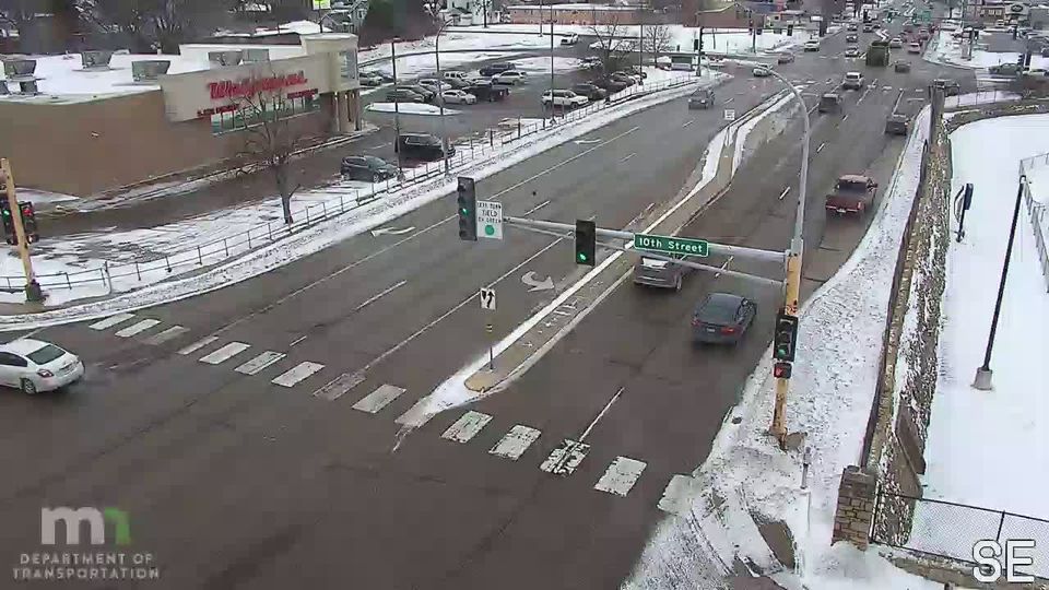 Hastings: T.H.61 SB @ 10th St EB