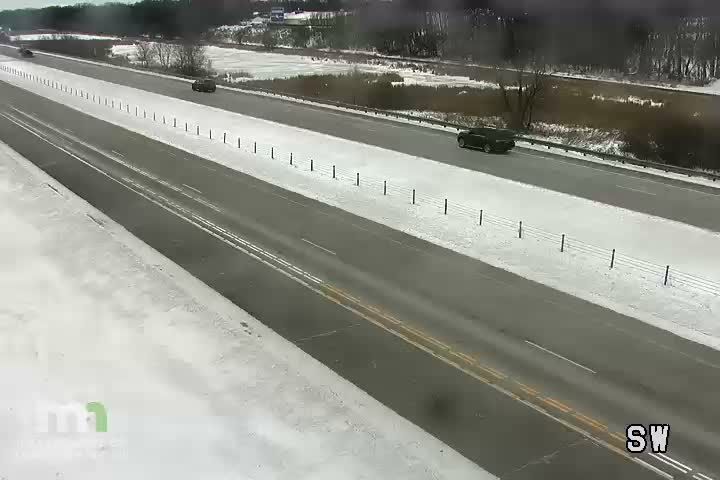 Cottage Grove: T.H.61 NB S of 70th St