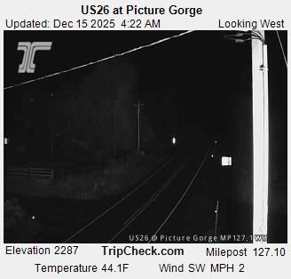 Dayville: US26 at Picture Gorge