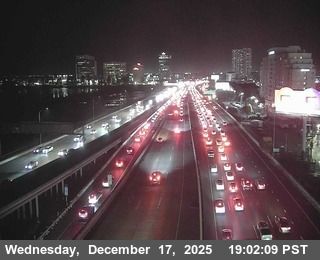 Berkeley › East: TV106 - I-80 : AT CR WOF POWELL ST