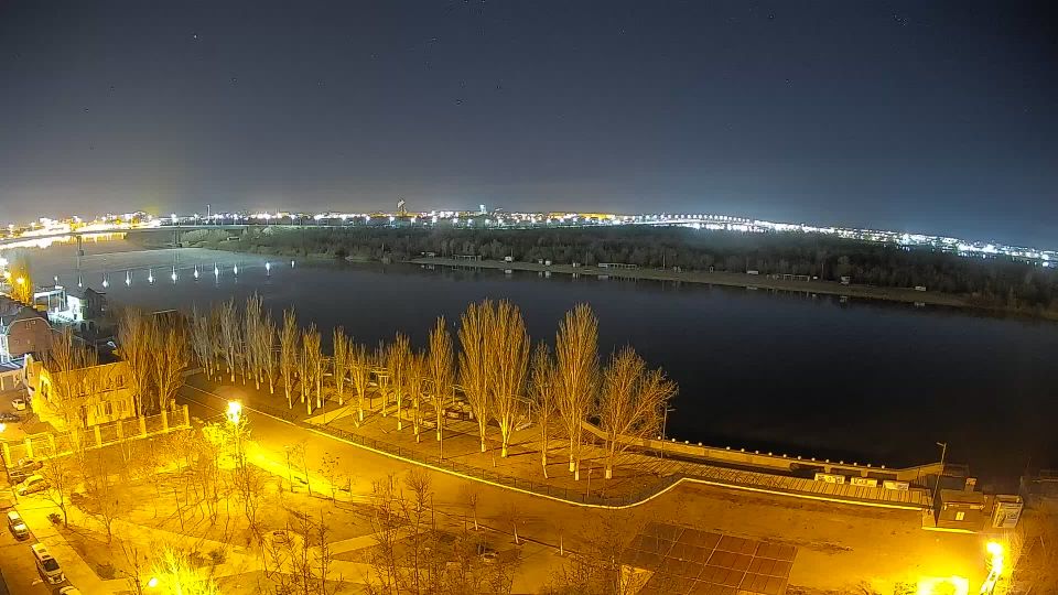 Astrakhan: Астрахань, Чехова, 103