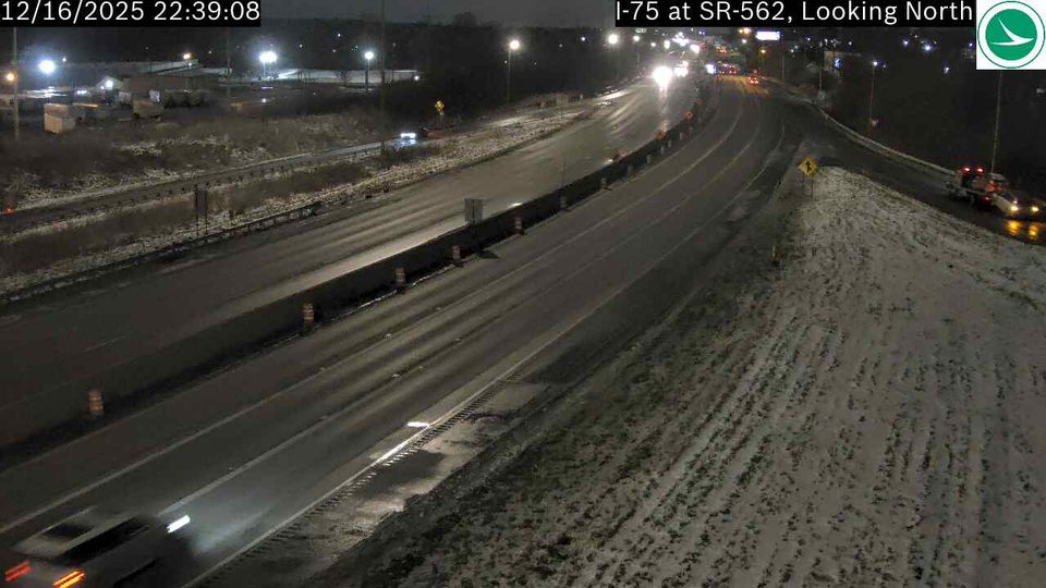 Cincinnati: Bond Hill: I-75 at SR-562, Looking North