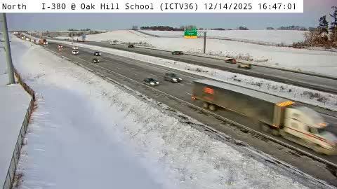 Tiffin: IC - I-380 @ Oak Hill School (36)