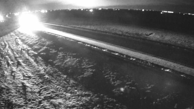 Parkland: Hwy 2: south of Nanton