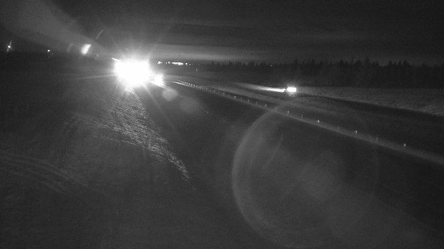 Morningside: Hwy 2: North of - Overpass near Ponoka