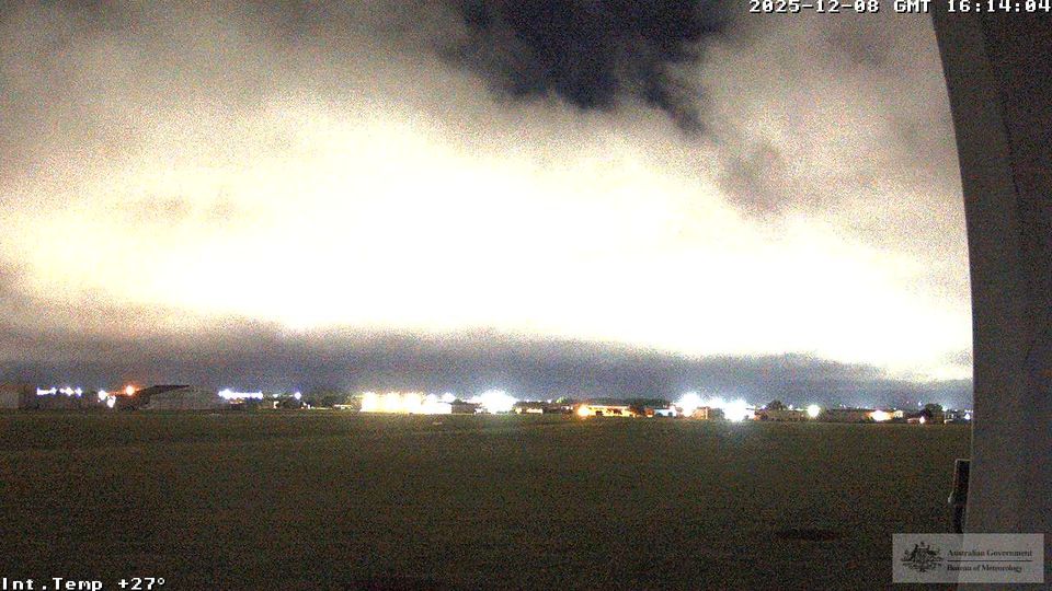 Toowoomba › South-west: Toowomba Airport -> 225 deg