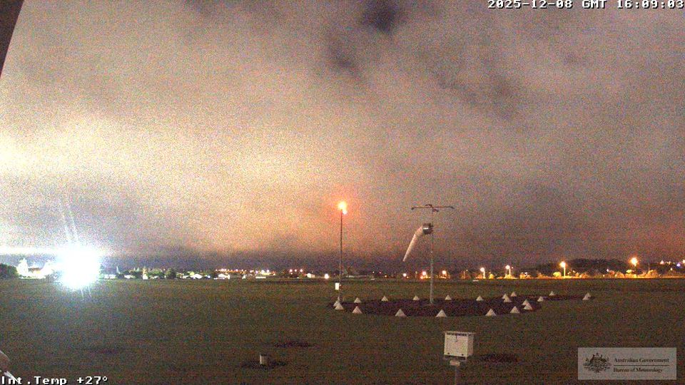 Pimpinio › North-west: Toowomba Airport -> 315 deg