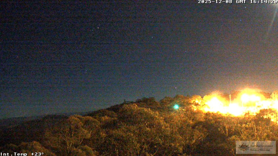 Lethbridge › North-west: Mount Boyce -> 315 deg