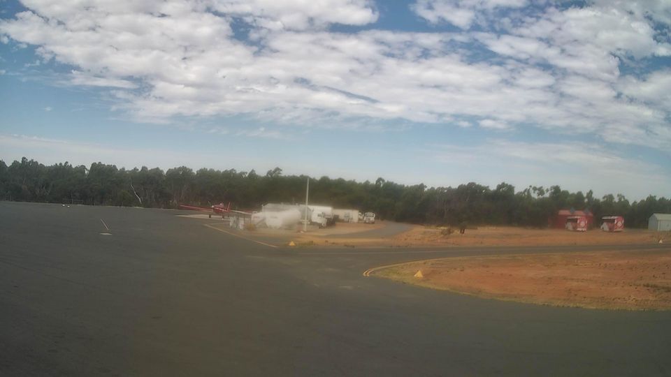 Kenmore Hills › East: Stawell - YSWL -> East