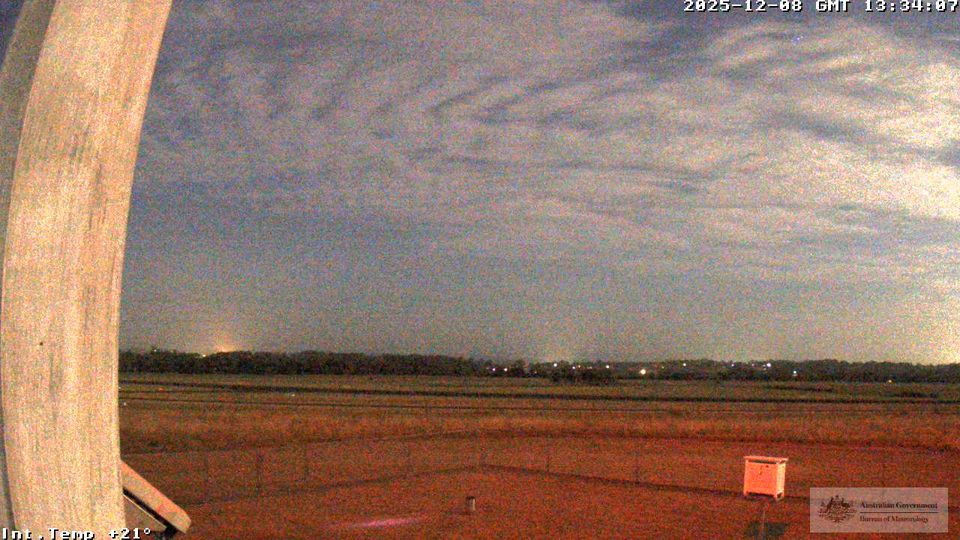 Camden › North-west: Airport -> 315 deg