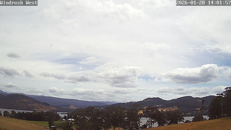 Cygnet River › West: Windrush -> West