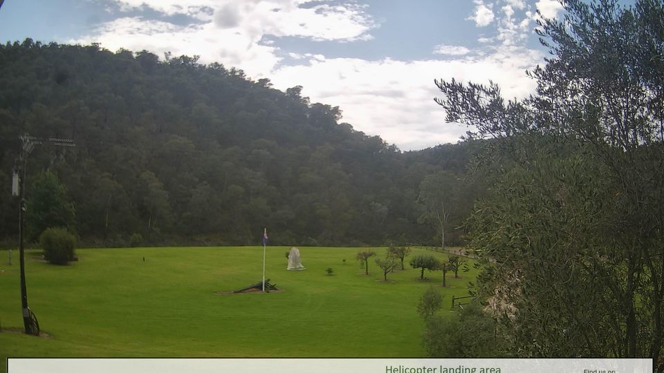 Columbia › North-east: Montana on Macalister -> Facing NNE