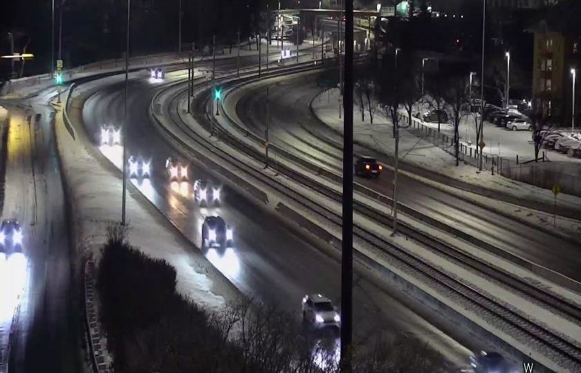 Inglewood: Memorial Drive - 12 street NE