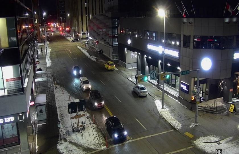 Downtown West End: 7 Ave - 8 St SW