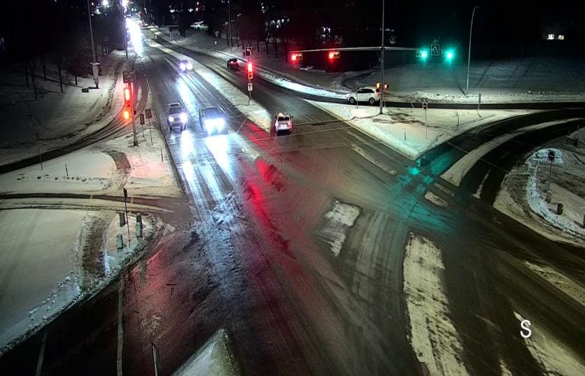 Cambrian Heights: John Laurie Blvd - 14 Street NW