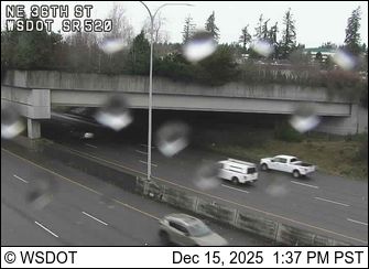 Redmond: SR 520 at MP 9.7: NE 36th St