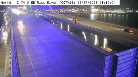 Bettendorf: QC - I-74 @ EB Miss River (34)