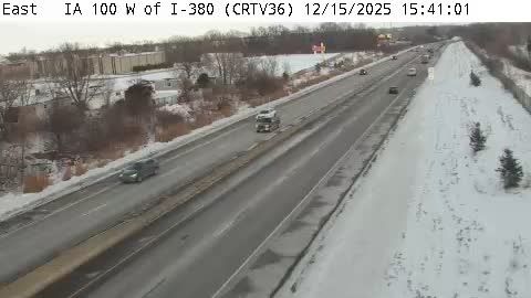 Cedar Rapids: CR - IA 100 W of I-380 (36)