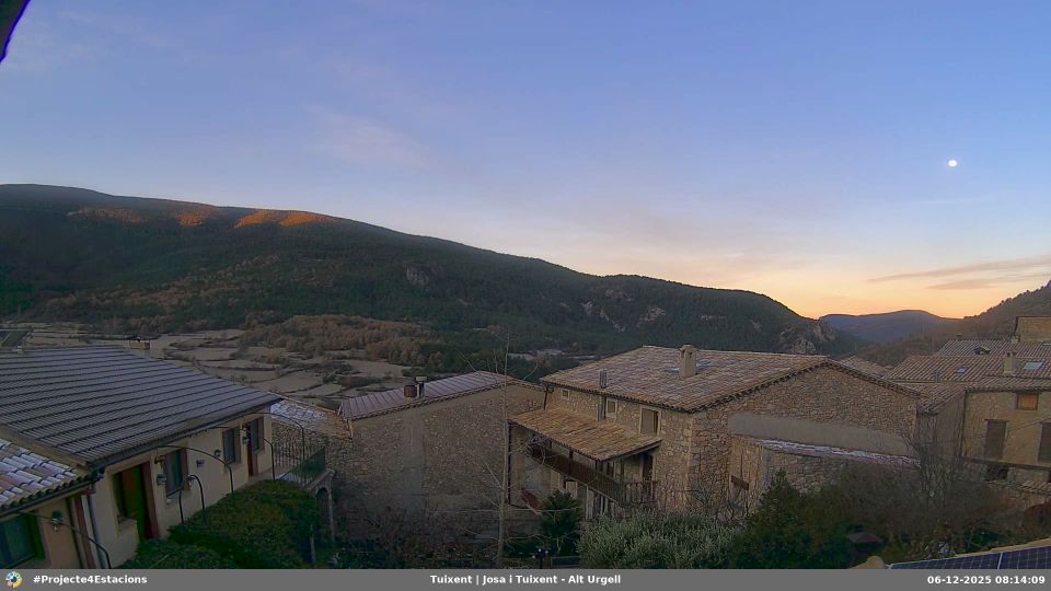 Josa i Tuixen › South-west