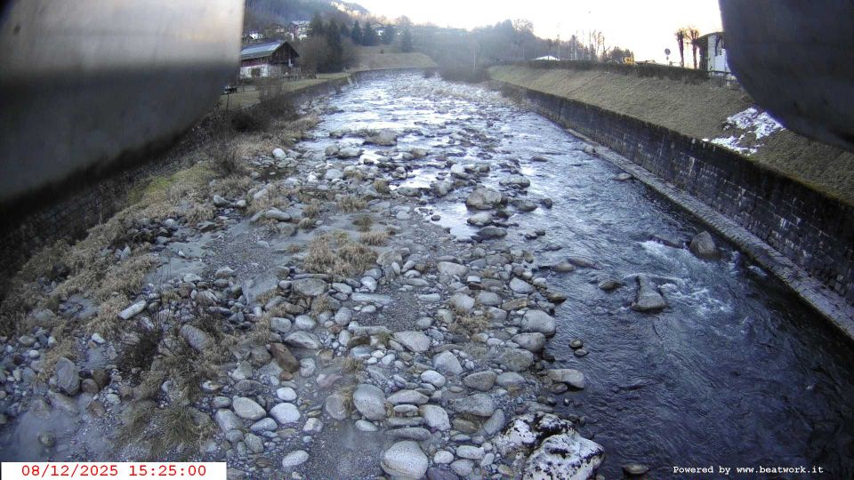 Spiazzo › North: Fiume Sarca