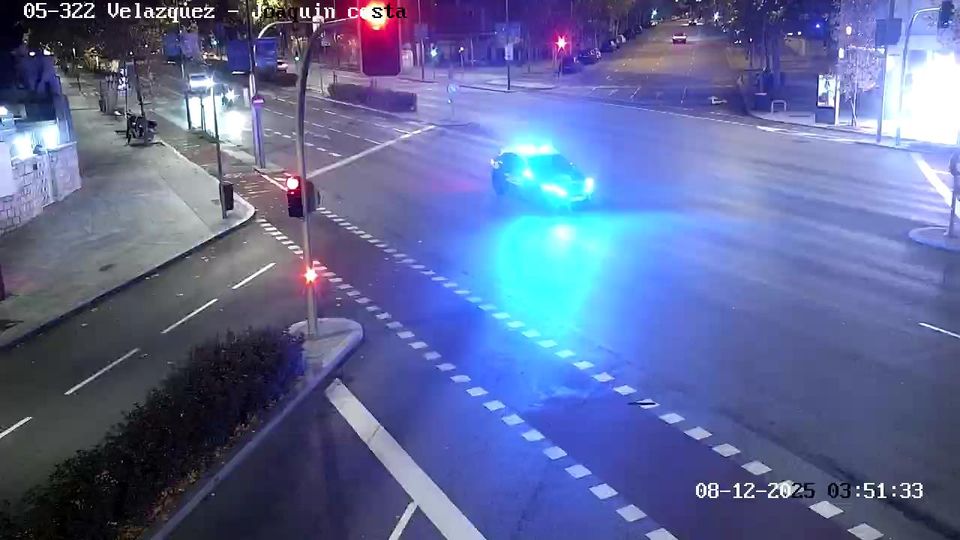 Madrid: El Viso: VELAZQUEZ - JOAQUIN COSTA