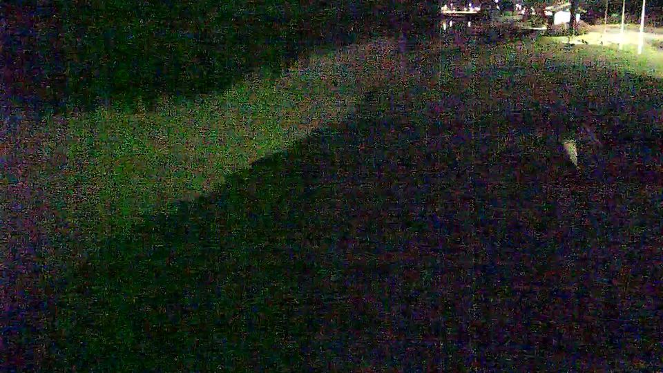 Skarnes: Båthus Ute