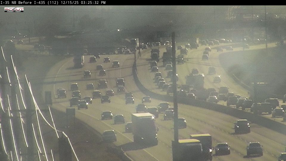 Lenexa: I-35 N @ S OF I-435